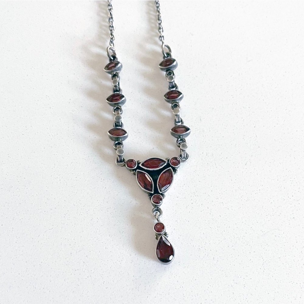 Vintage Garnet teardrop dangling necklace